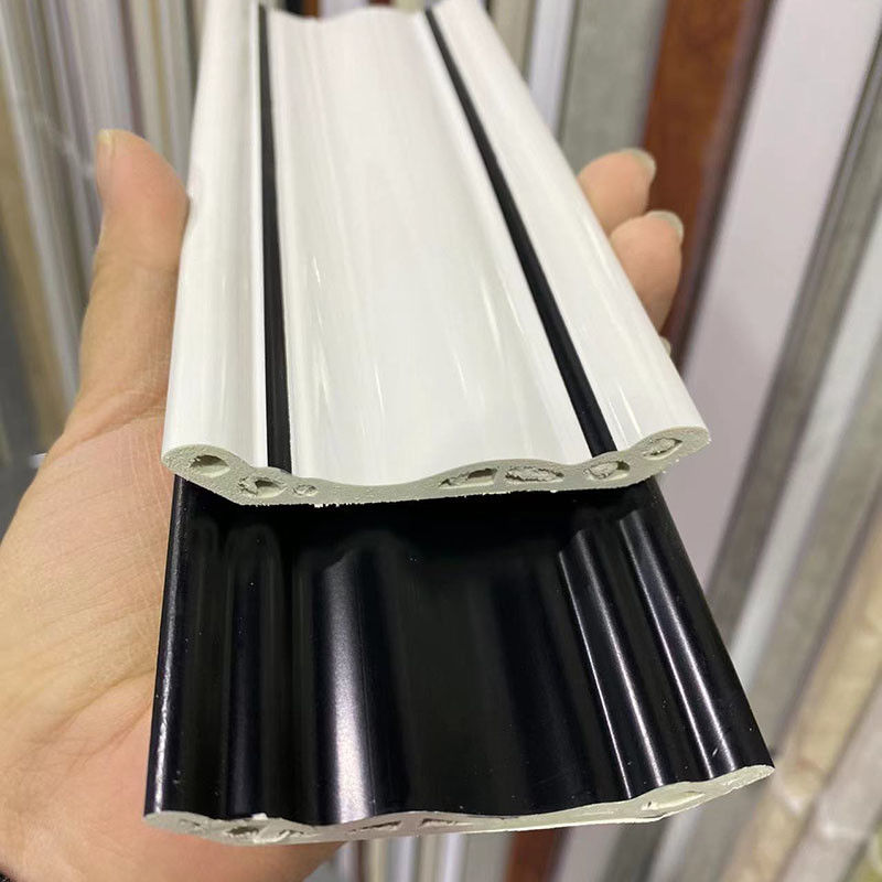 Tablero que bordea plástico del piso del PVC de los accesorios de la decoración los 500g/M