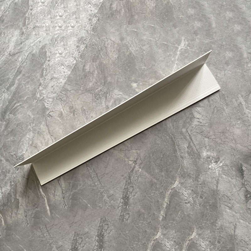 La rociada impermeabiliza a los guardias de esquina plásticos de la pared del PVC que afilan la protección de la esquina de la pared